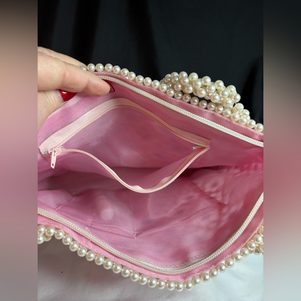Pinkish pearl beaded ladies bag - Picture 7 of 7